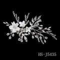 Silver bridal hair comb with handmade white flowers, pearls and sparkling rhinestones - Silver Ceramic-Look PVC Flower Artificial Pearl Hair Clip (HS-J5435)