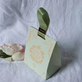 Light green triangular wedding favor box with yellow floral patterns and green ribbon handle - 11.2*6*8.2cm / Yellow-Green