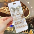 Set di fermagli dorati con perle crema, fiocco di strass e ciondolo a forma di orso - Set da 5 Pezzi Mare Stellato