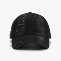 Gorra de béisbol negra desgastada con diseño de rotos modernos para hombre y mujer - Ajustable / Negro