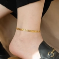 Elegantes goldenes geflochtenes Fußkettchen für Damen für einen minimalistischen Sommerlook - Dreifache Klingen-Kette (B13)