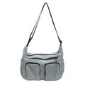 Borsa a tracolla azzurra in nylon con tasche multiple e tracolla nera regolabile - Blu