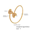 Detail showing 18K gold twist ring with double zircon hearts, weight 0.5g and size 7 - Size 7 (Adjustable) / Gold Heart Style (A765)