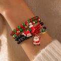 Weihnachtliches mehrlagiges Perlenarmband-Set mit Weihnachtsmann und Glocken am Handgelenk - Mehrlagiger Perlenstil(25680-colour)
