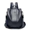 Vista frontale di uno zaino in ecopelle blu scuro con grande capacità e stile moda - Blu scuro
