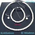 Set di tre pezzi con collana di perle da 6mm, bracciale e orecchini su fondo nero - Acciaio (KS222691-Z)