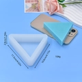 Vue détaillée du moule en silicone pour savons triangulaires et artisanat en résine - Style Triangle(2)