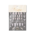 Détail macro de stickers ongles style Rococo avec portraits 3D gaufrés et nœuds - Relief de Fille avec Nœud Papillon (ROCOCO-02)
