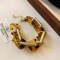Detail of vintage tortoise acrylic and gold metal chunky chain bracelet with lobster clasp - 32# Bracelet - Gold - Ginger Amber Thick Chain