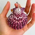 Shell-shaped notepad with purple shell cover and silver metal ring binder - Oil Painting Style Scallop Memo Pad / Approx. 6-9cm