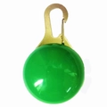 Pendaglio LED verde per sicurezza animali con moschettone dorato per passeggiate - Funzionamento a Batteria Confezione in Cartone / Verde