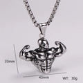 Colgante hombre musculoso de acero inoxidable plateado, 33 mm de alto y 43 mm de ancho - Color Plata (Sin Cadena)