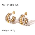 Detalle de pendientes en C de 1,5 cm con capas de cuentas de oro y plata 13,7 g - Bicolor (Oro y Plata)