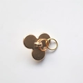 Pendentif carillon en cuivre pur doré en forme de trèfle de 39mm avec anneaux en métal - Boucle de Trèfle Simple (Alliage avec anneau)