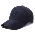 Berretto da baseball blu scuro ad asciugatura rapida con ricamo C in rilievo - Regolabile / Blu navy