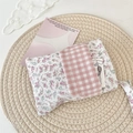 Pochette d'infirmière à fleurs avec rabat à carreaux roses et sangle de suspension - Floral Rose Patchwork Vichy Rose (Twill Floral Rose)