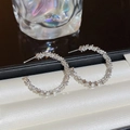 Orecchini a cerchio in argento S925 con pavé di zirconi cubici dal design raffinato - Cerchio Grande Pavé Tutto Diamanti Argento (E0182)