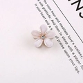 Children's flower hair clip with white petals, gold edges, and a central crystal diamond - Crystal Flower (White)