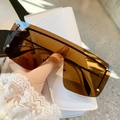 Oversized shield sunglasses with brown lenses and silver rivet studs on white leather - Gold Frame Tea Lens