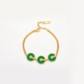Dettaglio del bracciale in acciaio inossidabile dorato con ciondoli tondi a righe - Bracciale / Bracciale a Cerchio Oro Verde