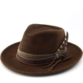 Vintage donkerbruine vilten fedora hoed met etnische band en fazantenveer detail - M (56-58cm) / Donkerbruin