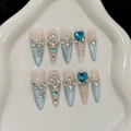 Πιεστά νύχια ice blue με πολυτελή ζιργκόν καρδιά και ασημένιες λεπτομέρειες - XS / Ice Blue Cat Eye Heart Gem Long Teardrop (2992)