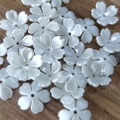 Lustrous white acrylic flower beads with pearl finish for DIY jewelry crafting accessories - 10# New 5-Petal Flower 15mm Approx 50pcs