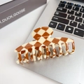 Classic coffee and beige checkered hair claw clip in glossy acetate for women - 9.5CM / Coffee & Beige Checkerboard