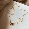 Collana placcata oro 18k con ciondolo a pisello in occhio di tigre marrone - Pendente a Forma di Pisello / Collana d'Oro Con Pendente Occhio di Tigre Marrone (Placcato in Oro Vero)