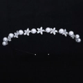 Diadema plateada con perlas blancas y flores de circonita brillante de lujo - Plateado TS-J2942