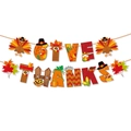Dettaglio dello striscione del Ringraziamento con lettere GIVE THANKS e motivi autunnali - Striscione GIVE THANKS