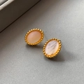 French vintage oval gold earrings with pink mother-of-pearl inlay and twisted rope edge - Earrings-White
