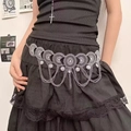 Böhmische silberne Taillenkette mit Sichelgliedern und funkelnden Steinen am Model - Silber