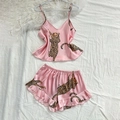 Dames pyjamaset van roze satijn met luipaardprint, hemdje en shorts tweedelig - S / Roze Luipaard