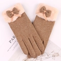 Brown knitted gloves with pink faux fur cuffs and a cute bow accent for winter - Half Round Fur Bow / Brown