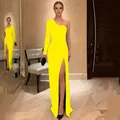 Elegante vestido de noche amarillo de un hombro con abertura lateral y corte ajustado - L(US 12) / Amarillo