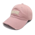 Dettaglio del cappellino rosa vintage con ricamo 3D Nature e visiera con effetto consumato - M (56-58cm) / Rosa