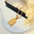 Collana con ciondolo quadrato dorato lettera P ed elegante catena a fune per donna - Lettera P Oro