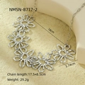 Dimensiones detalladas del collar floral de plata con flores huecas y parámetros de la cadena - Flor grande hueca plateada (NMSN-B717-2)