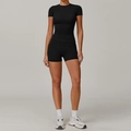 Conjunto de yoga negro entallado con camiseta de manga corta de cuello redondo y short deportivo - Camisa De Manga Corta 8455 + Pantalón Corto 8519 Color Negro De Alta Gama / S