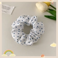 Bloemen kant scrunchie met blauwe stippen op witte stof voor grote knotstijlen - #4 Wit Met Blauwe Stippen