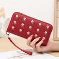 Red long wallet for women with daisy embroidery pattern and golden metal zipper - Burgundy