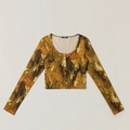 Close-up of the U-neck collar and SMFK logo label on the camouflage knit cardigan - S / Chinese Ink Camouflage