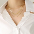 Conjunto de collares de tres capas con cadena de serpiente plana dorada para mujer - Collar de 3 capas / Dorado