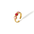 Detail of gold-plated adjustable ring with pink and red stones and wavy band - Pink and Red Three Beads Wavy Trim Style (TR4024-5)