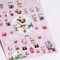 Adesivi per unghie 5D giapponesi Maneki-neko con fiori di ciliegio e gru - Gatto in kimono - Base rosa (KX024)