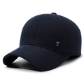 Dunkelblaue Strick-Wintermütze für Herren mit Sport-Emblem und warmem Futter - Verstellbar / Marineblau