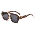 Chic tortoiseshell double-bridge sunglasses with hexagonal frames and dark grey lenses - Tea Hawksbill Frame Grey Lens C11