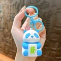 Portachiavi a forma di panda blu e bianco con tessera mahjong e carattere Fa - Panda della Fortuna - Blu
