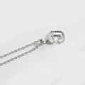Chic silver necklace with horseshoe-shaped pendant filled with reflective round sequins - Letter J / Silver